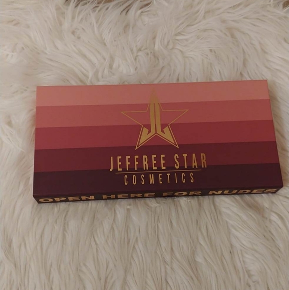 💋FIRM! NWT JEFFREE STAR MINI NUDES VELOUR LIQUID LIPSTICK VOLUME 2 - Picture 1 of 16